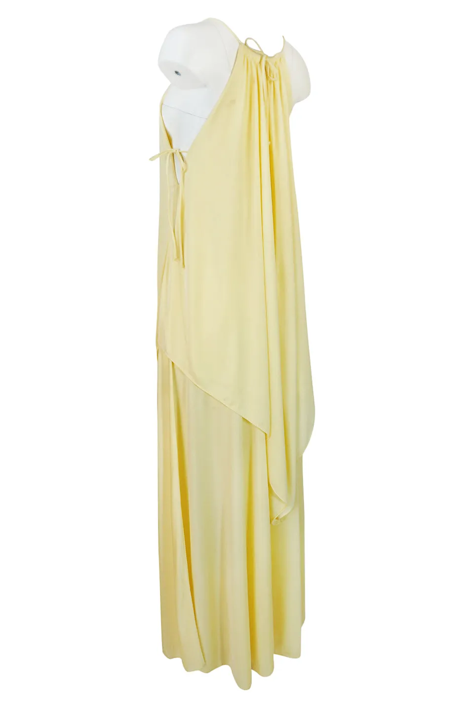 1970s Unlabeled Light Yellow Jersey Layered & Tiered Halter Dress