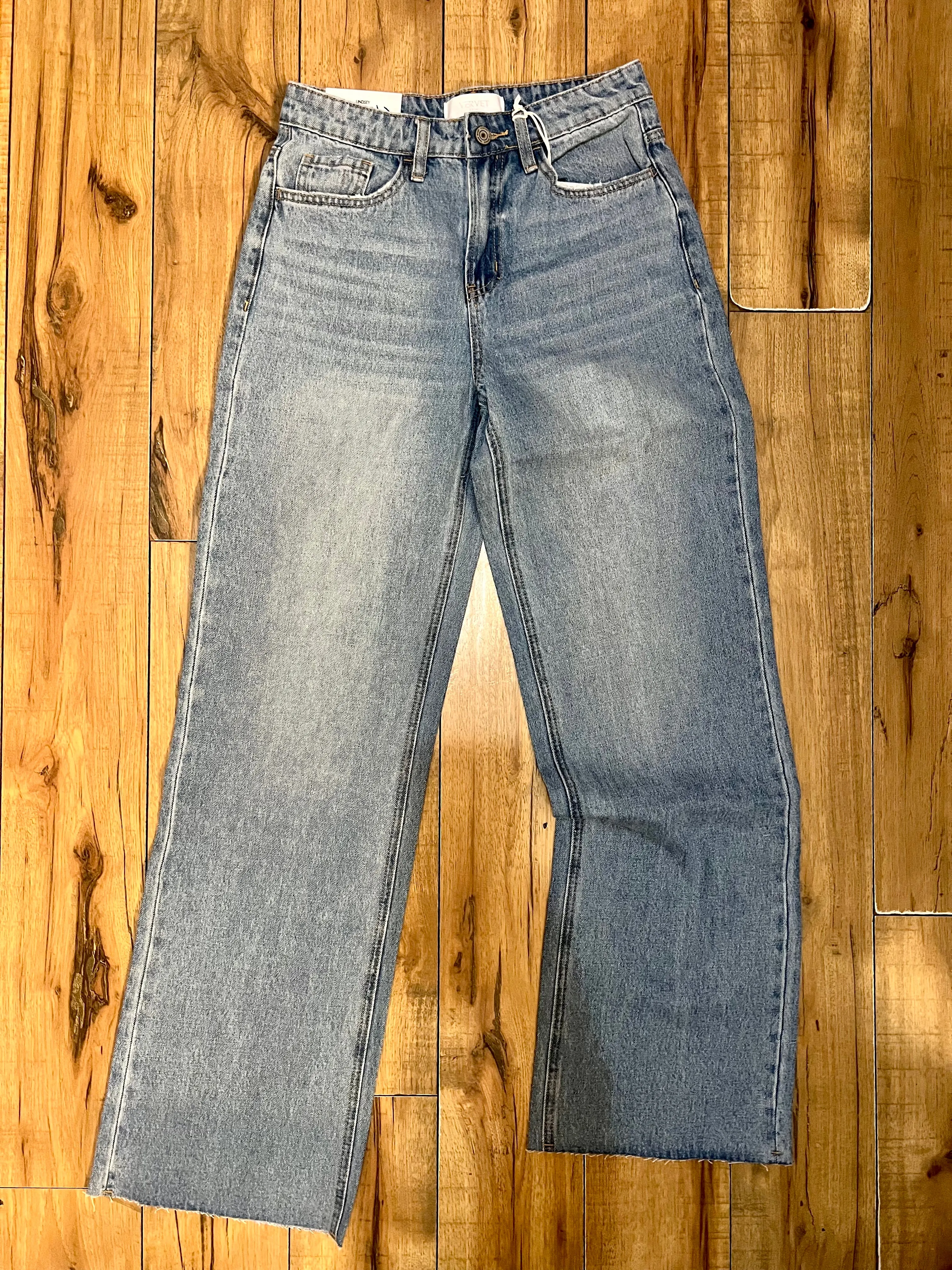 #27 Vervet 90's Loose Fit