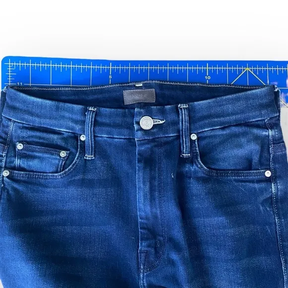 273 MOTHER High Waisted Looker Ankle