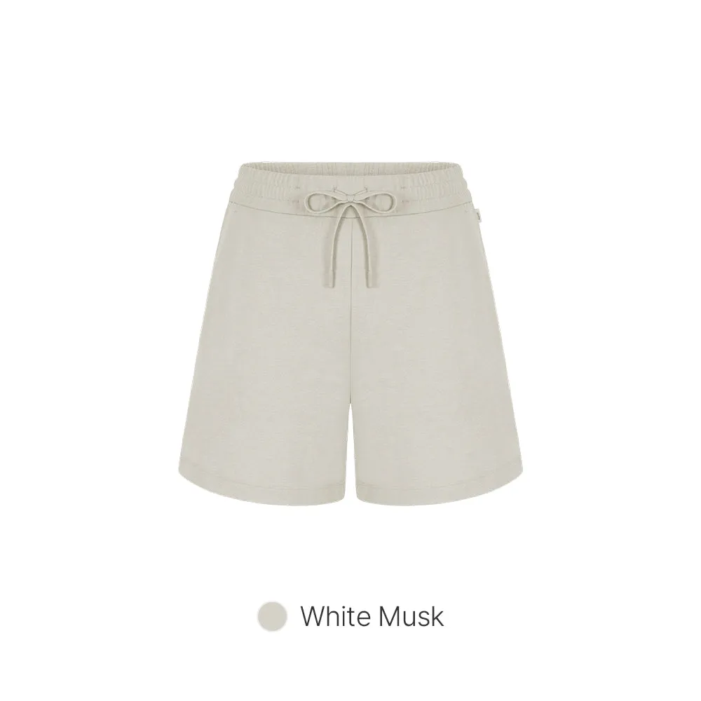 Airy Fit Mid Shorts