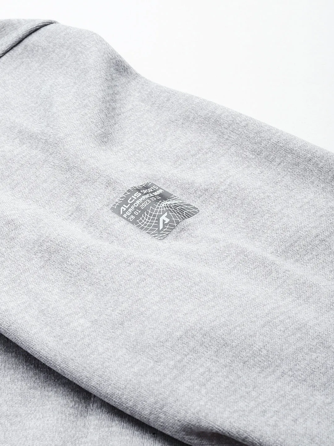 Alcis Men Solid Sweatshirt
