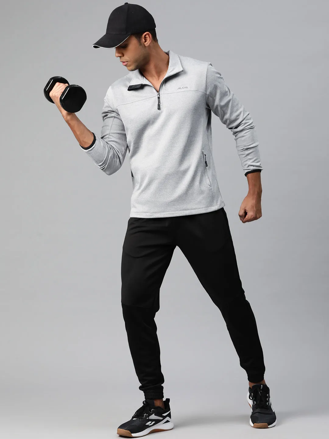 Alcis Men Solid Sweatshirt