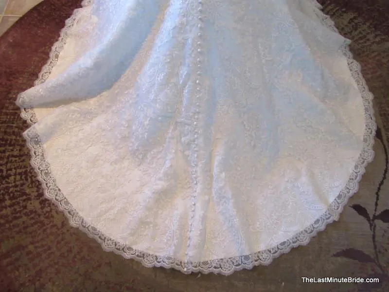 Allure Bridals W322