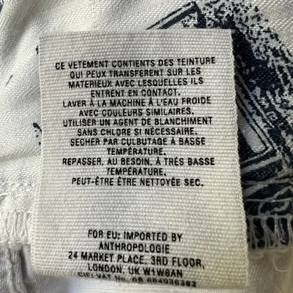 ANTHROPOLOGIE white slim boyfriend shorts sz 28