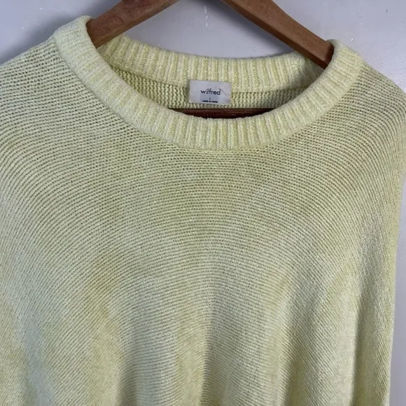 Aritzia Wilfred Mimi Sweater in Fluro Lime cropped batwing yellow soft cozy L