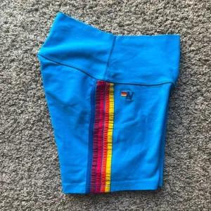 Aviator Nation yoga gym workout shorts, women’s XS, royal blue w/color 5 stripe