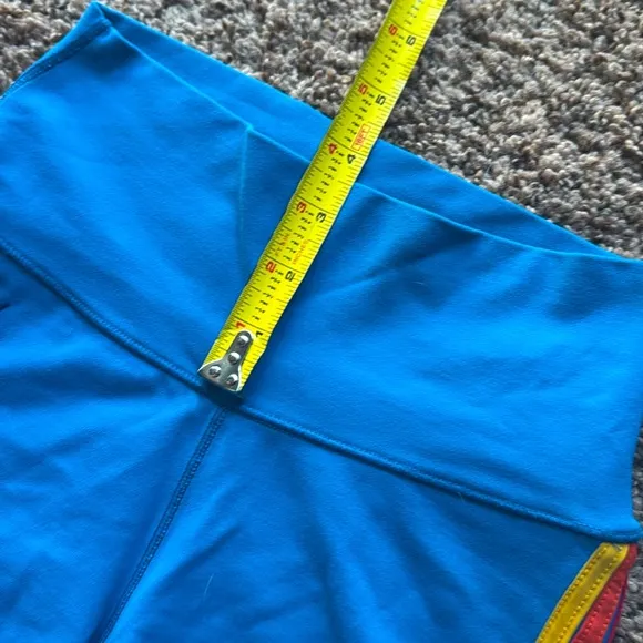 Aviator Nation yoga gym workout shorts, women’s XS, royal blue w/color 5 stripe