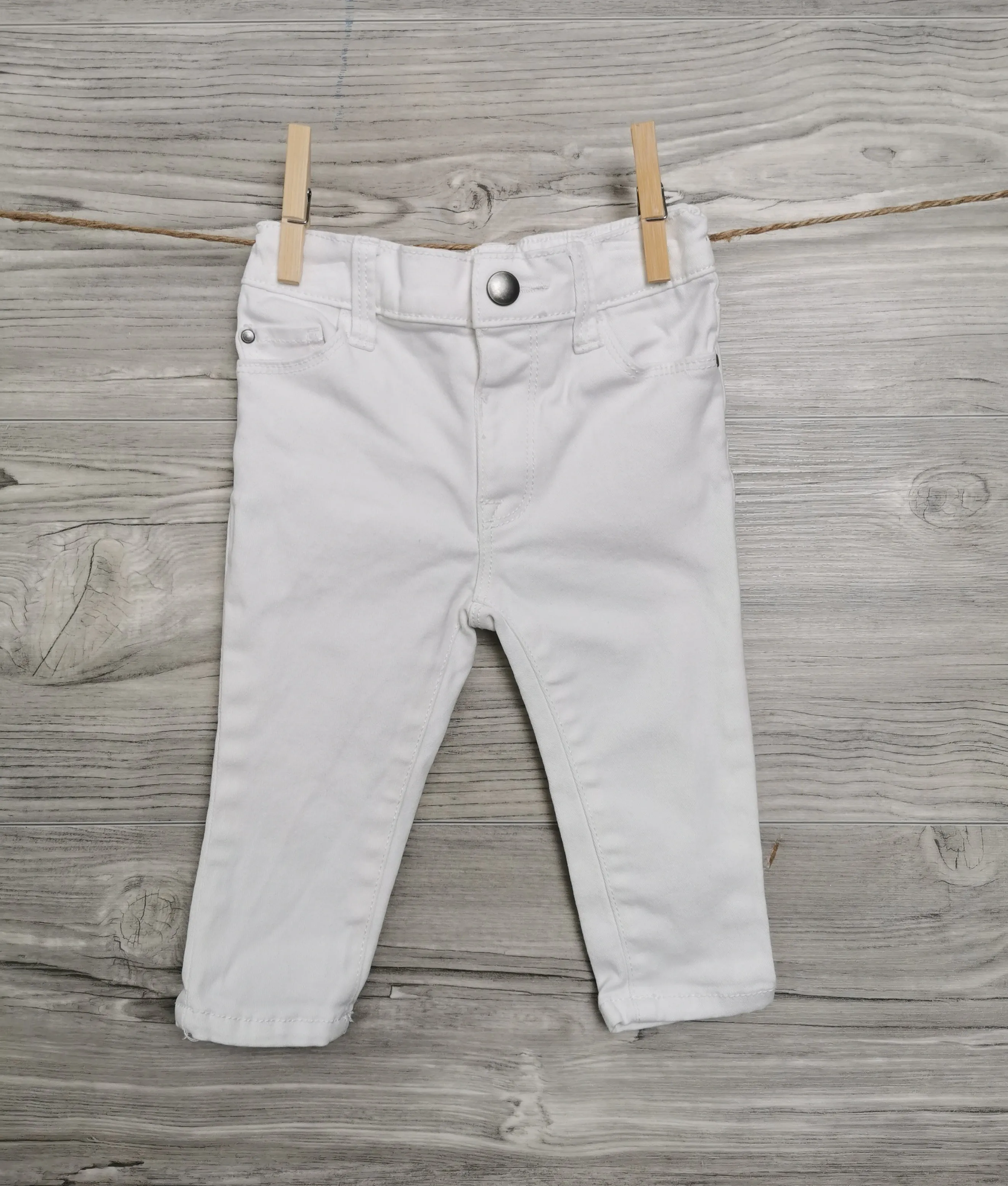 BABY GIRL SIZE 9 MONTHS - SOMETHING NAVY, Designer Fashion, White Skinny Jeans NWOT B35