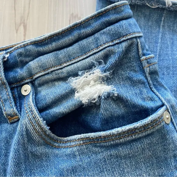 Blank NYC Great Jones Distressed Raw Hem Ripped Baggy Straight High Rise Jeans