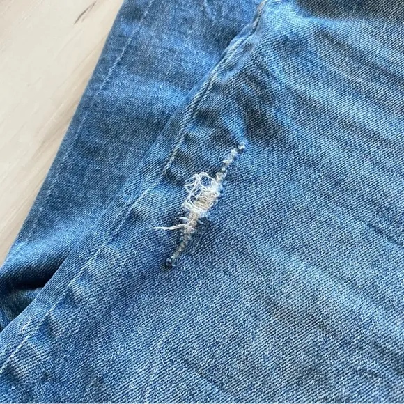 Blank NYC Great Jones Distressed Raw Hem Ripped Baggy Straight High Rise Jeans