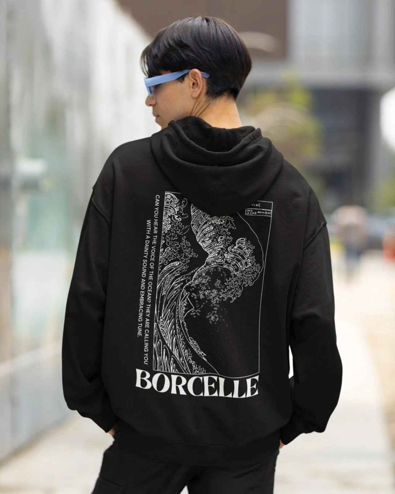 Borcelle portrait Oversized Hoodie