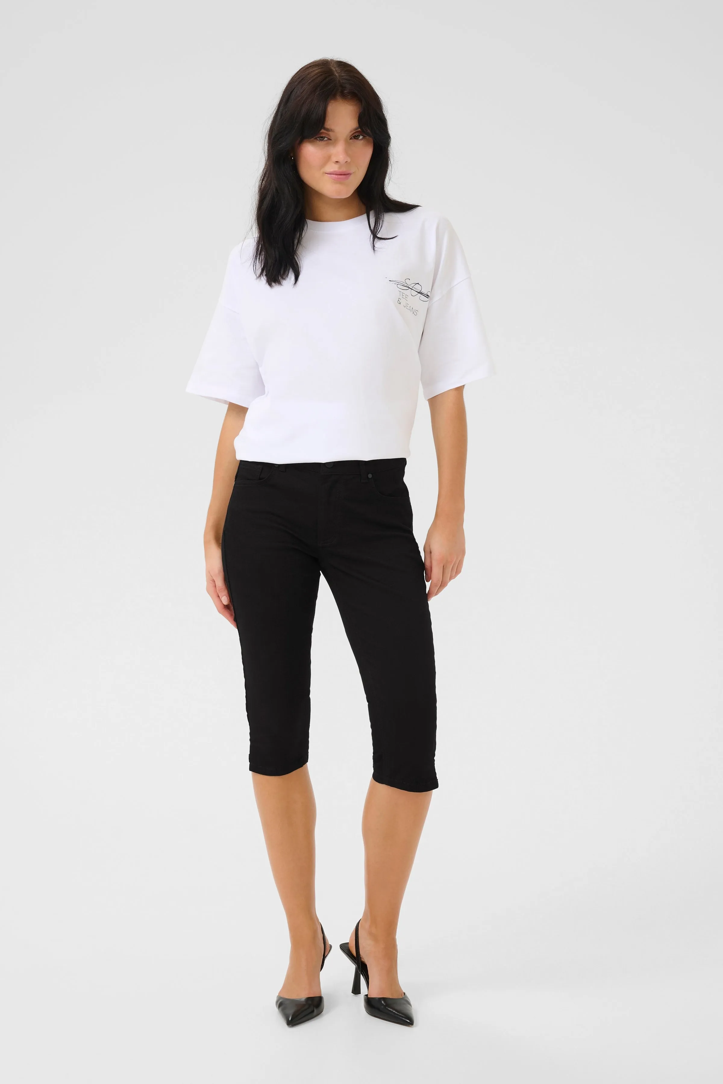 Cerol Capri Jeans - Black