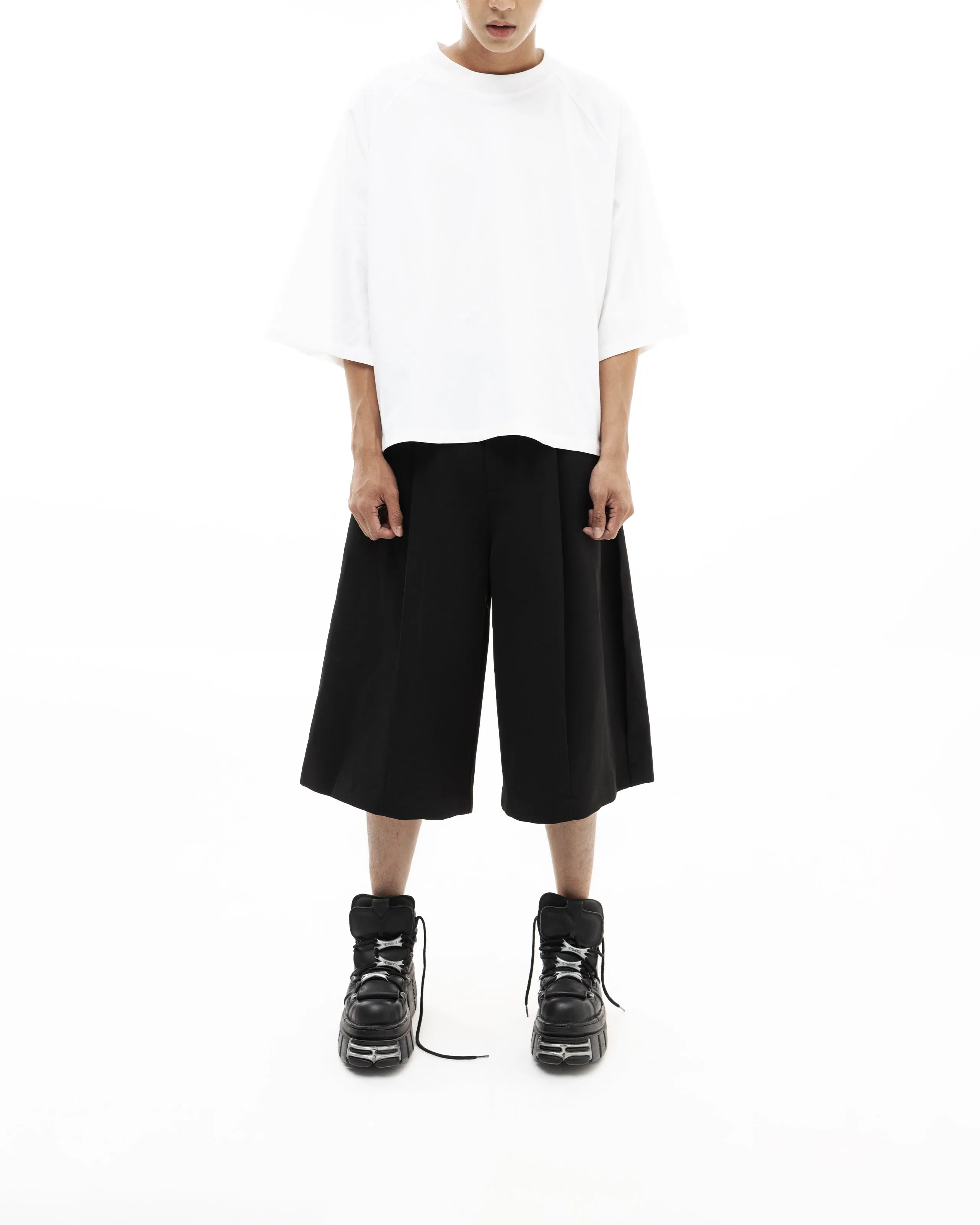 Classic Shorts (Black)