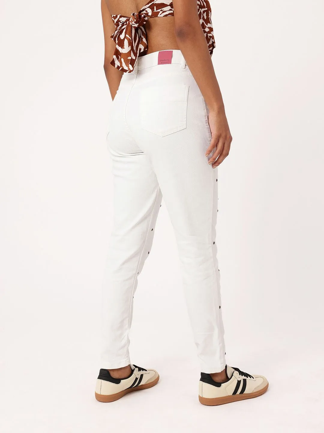 DressBerry Women Soft Edge Mom Fit Embellished Jeans