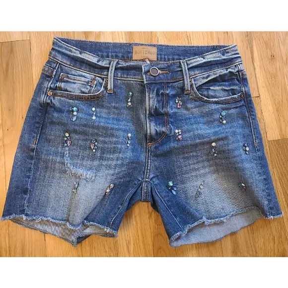 Driftwood Embellished Connie Cutoff Shorts Size 24