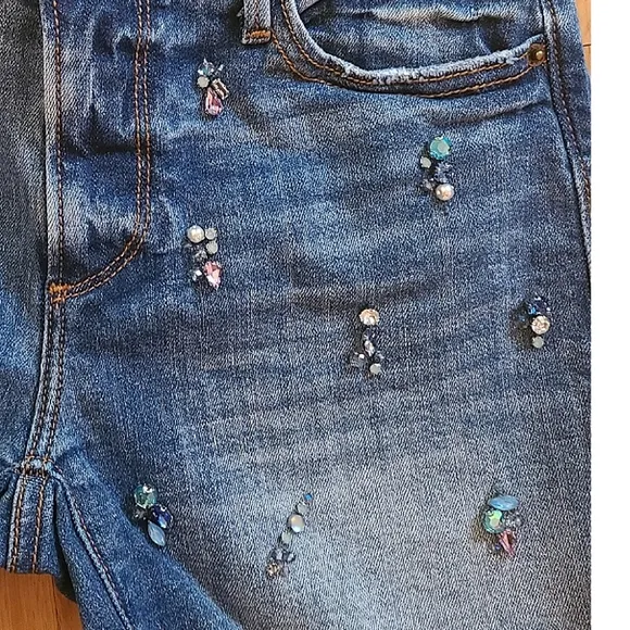 Driftwood Embellished Connie Cutoff Shorts Size 24