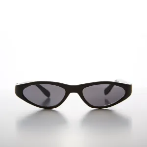 Edgy Small Cat Eye 90s Vintage Sunglass - Vicky