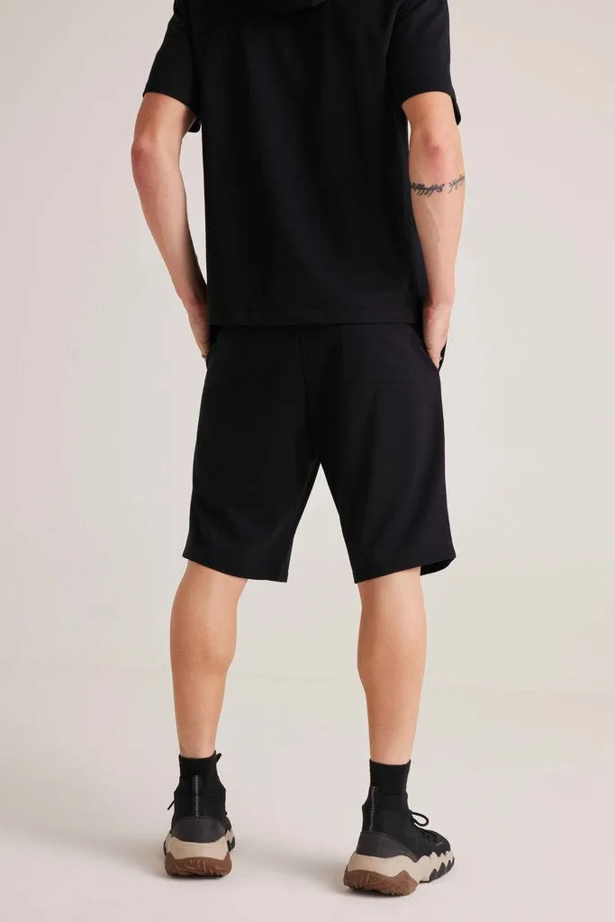 Essential Shorts - Black
