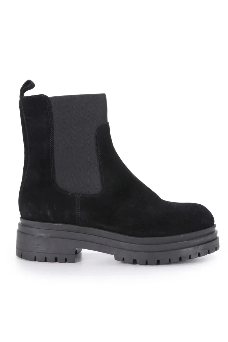 Estilo Emporio Valley Suede Boot - Black