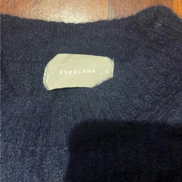 Everlane The Cocoon Crew in Alpaca