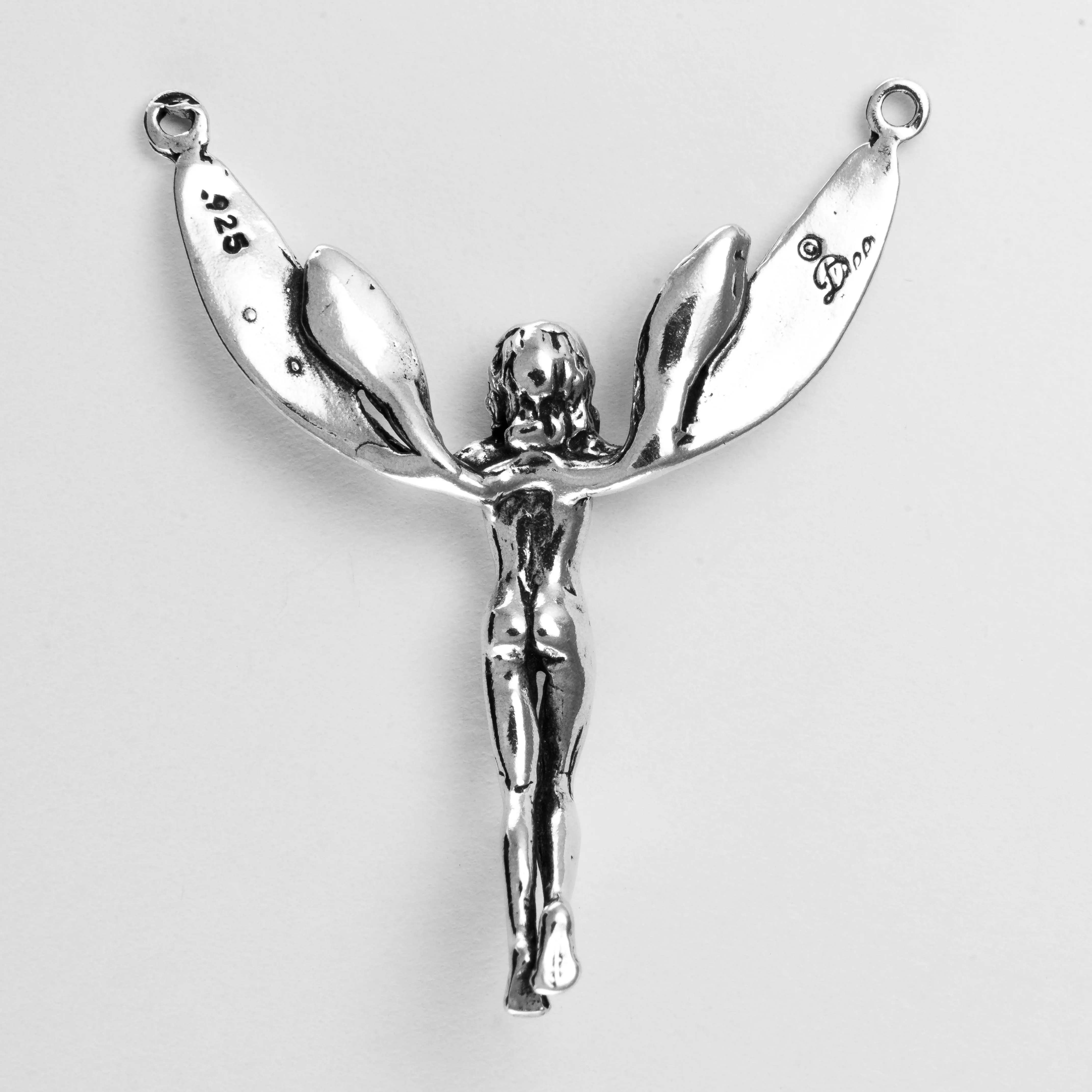 Fairy, Outstretched