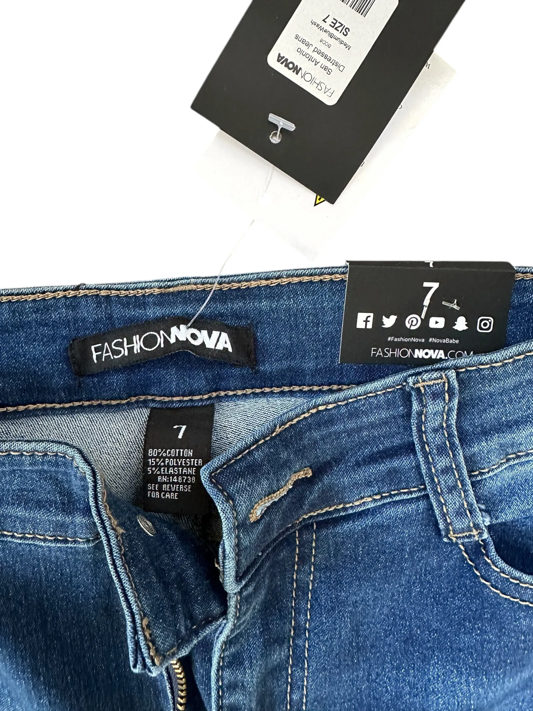 Fashion Nova New With Tags Distressed Skinny Jean