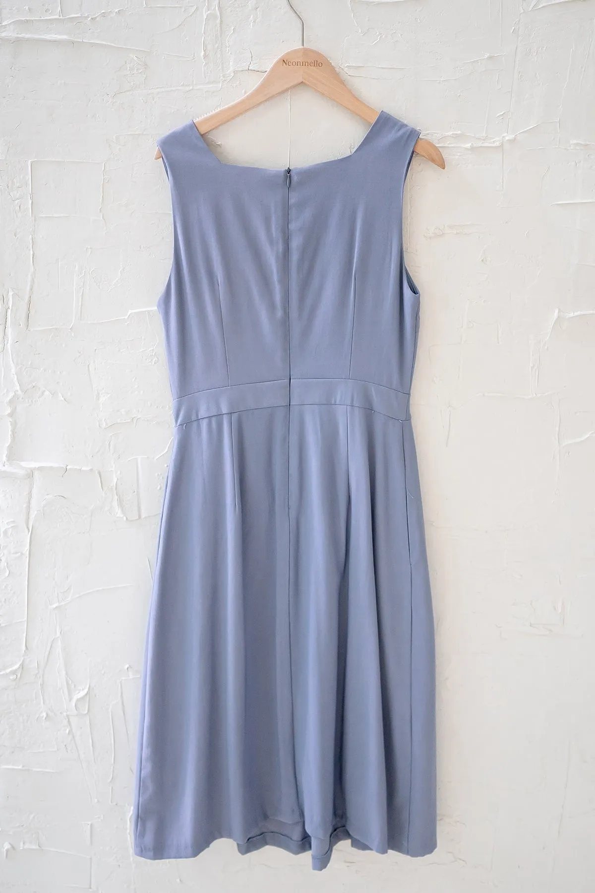 (FIRE DEAL) LAYLA PLEATED BUTTON MIDI DRESS IN DUSTY BLUE