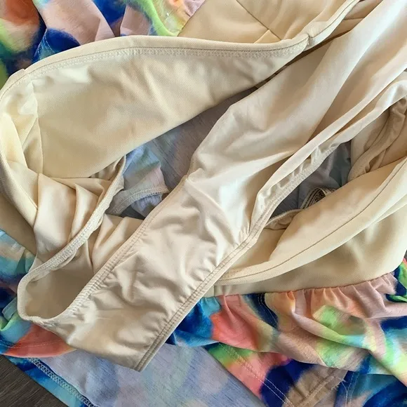 FP MOVEMENT Tempo Light As Air Printed Run Shorts NWT