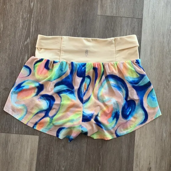 FP MOVEMENT Tempo Light As Air Printed Run Shorts NWT