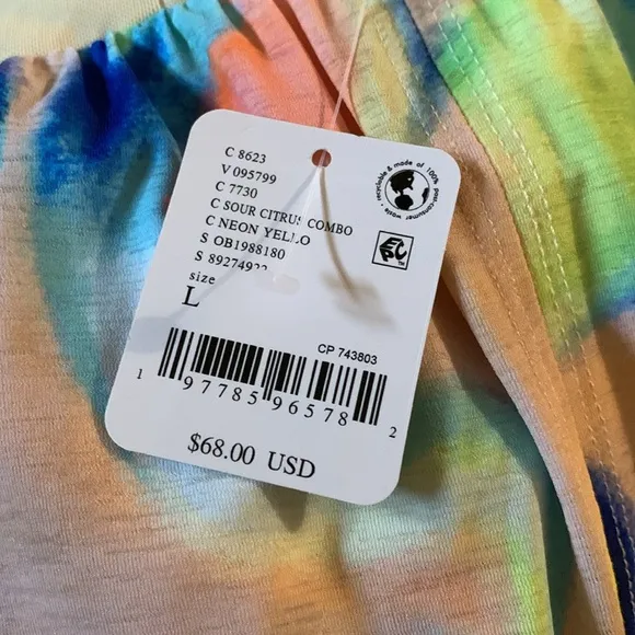 FP MOVEMENT Tempo Light As Air Printed Run Shorts NWT