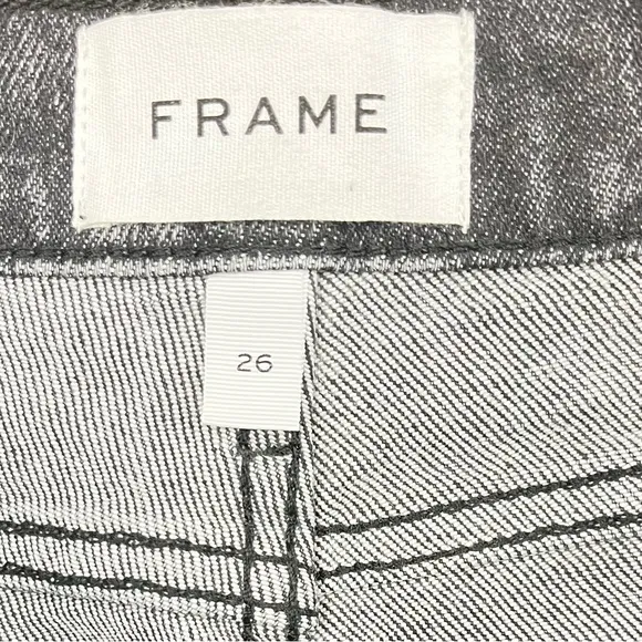 FRAME LE HIGH STRAIGHT LEG JEANS IN EDGY Size 26