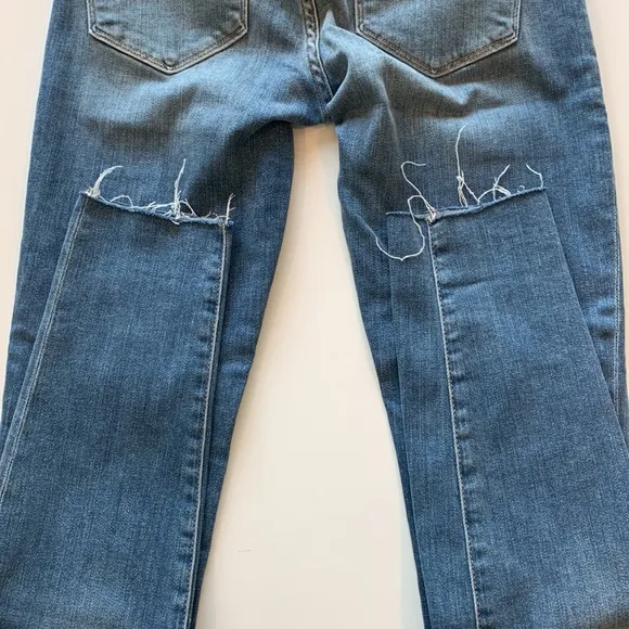 Frame - light wash denim, 24, Le Skinny de Jeanne