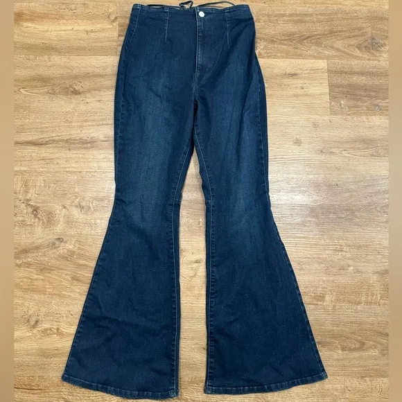 Free People We The Free Watch Your Back Flare Jeans Third Eye Size 32