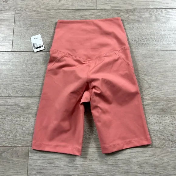 GIRLFRIEND COLLECTIVE High-Rise Bike Shorts in Primrose