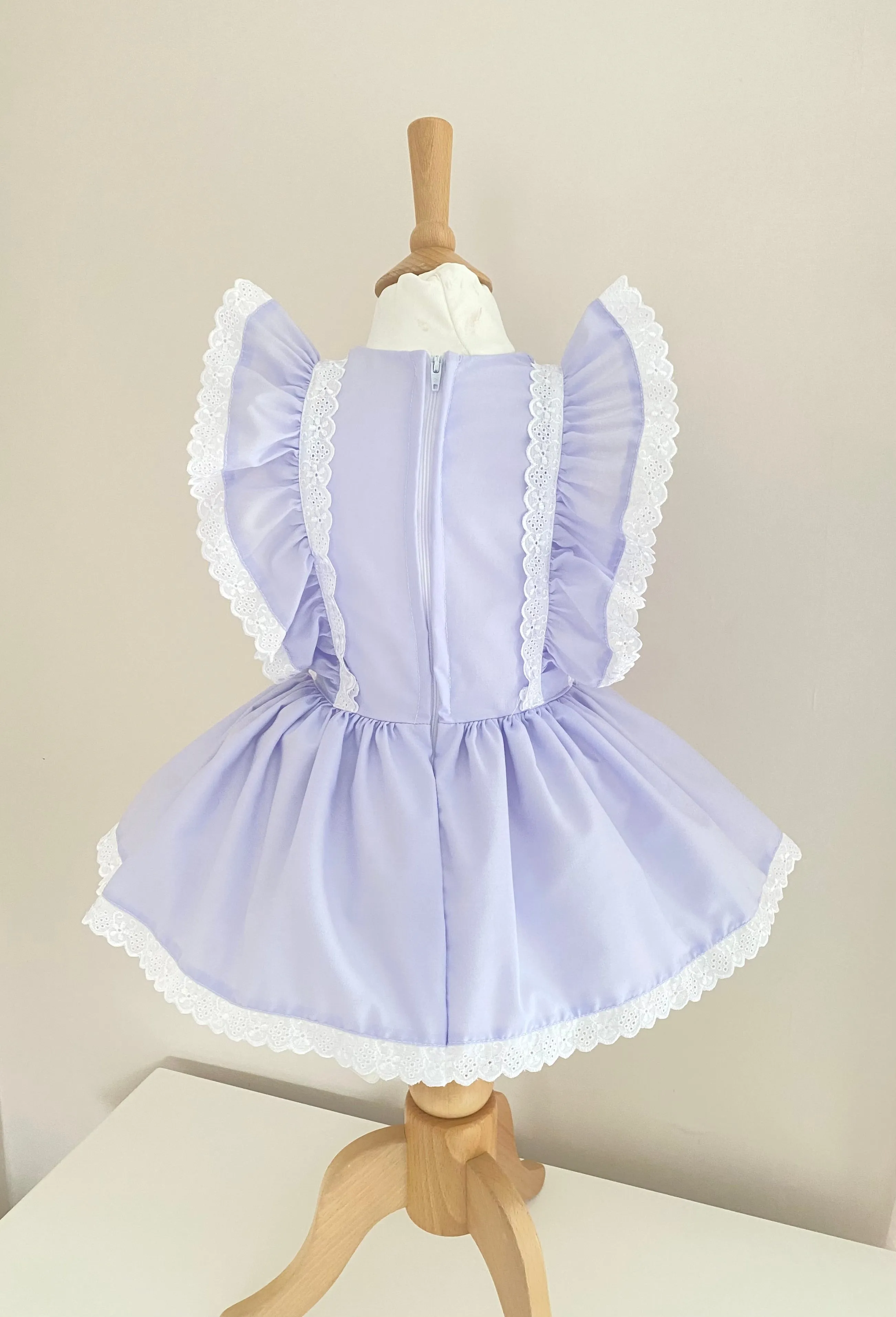 Girls Frilly spanish style Dress - Lilac