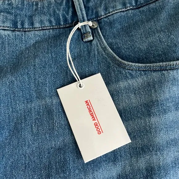 Good American Bombshell Blue461 Medium Wash Button Fly High Rise Jean Shorts 24