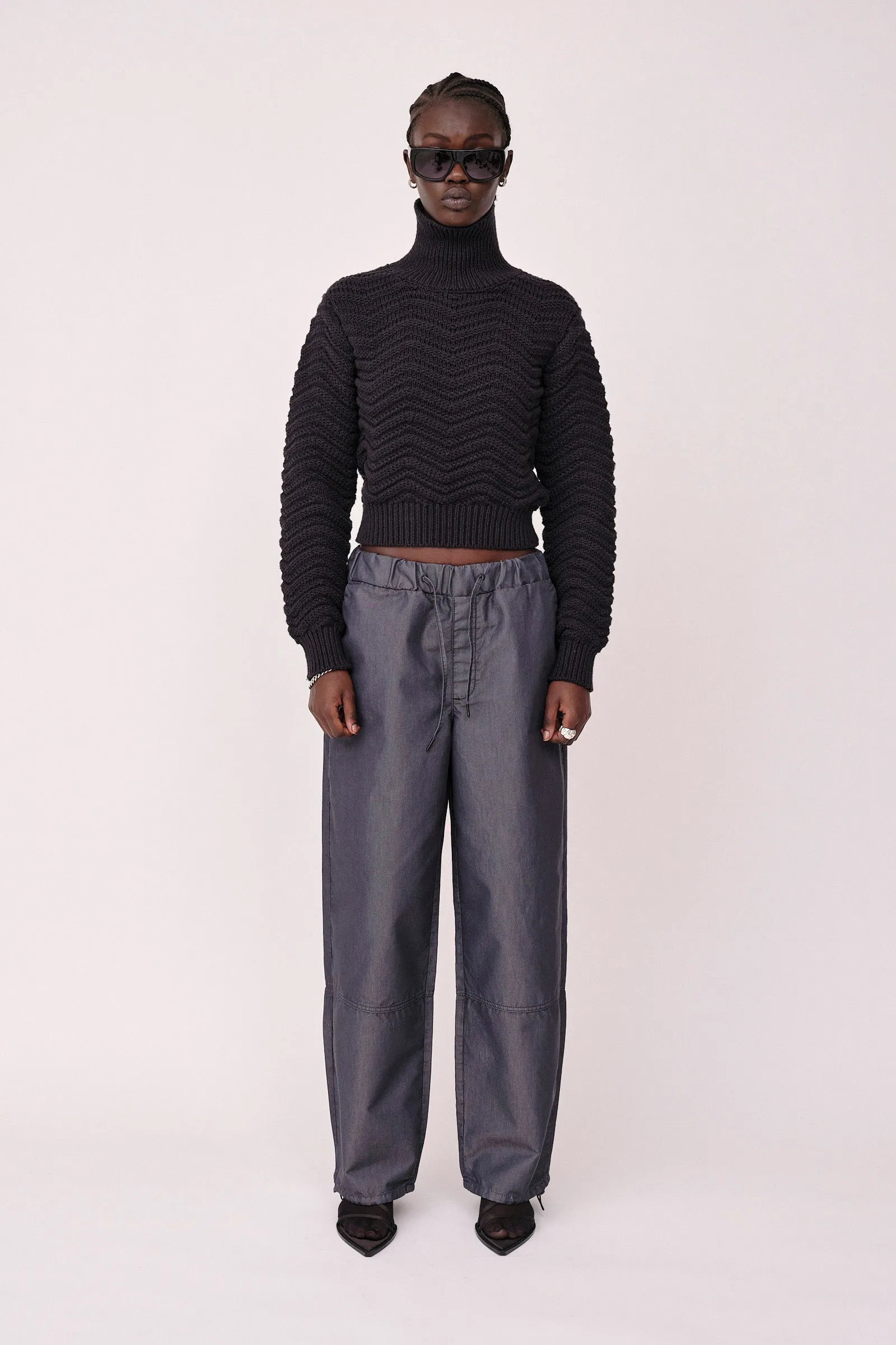 Hailey - Black