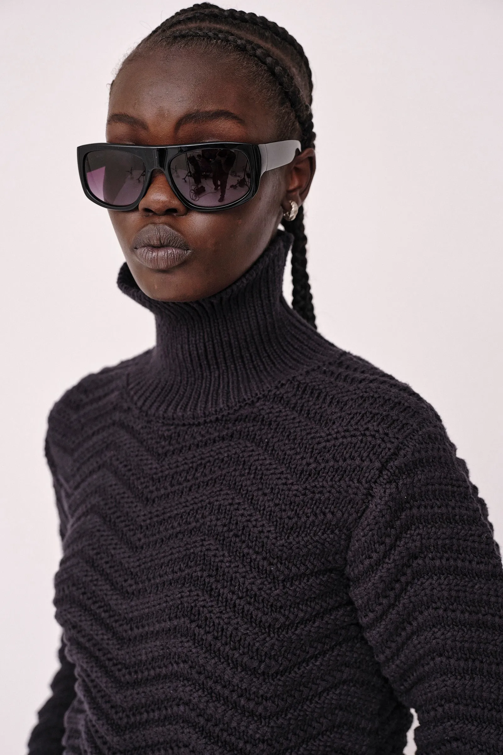 Hailey - Black