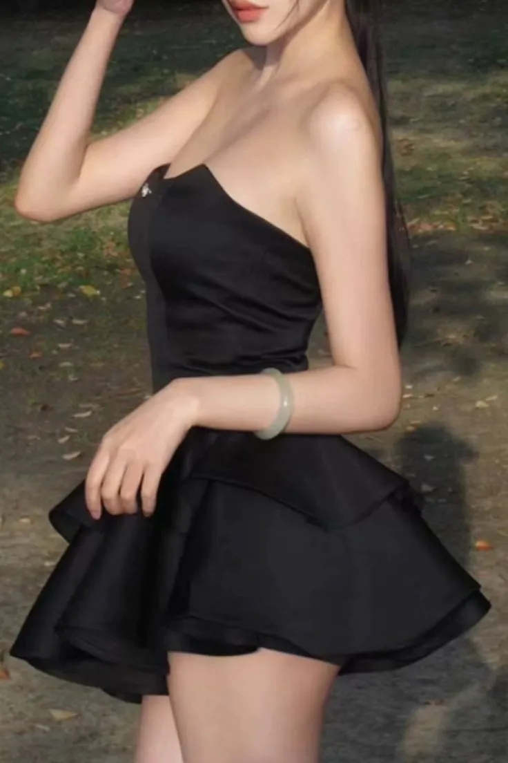JazzHer Chic Strapless Black Satin Short Prom Dresses Layered Black Homecoming Dresses (PRE-ORDER)