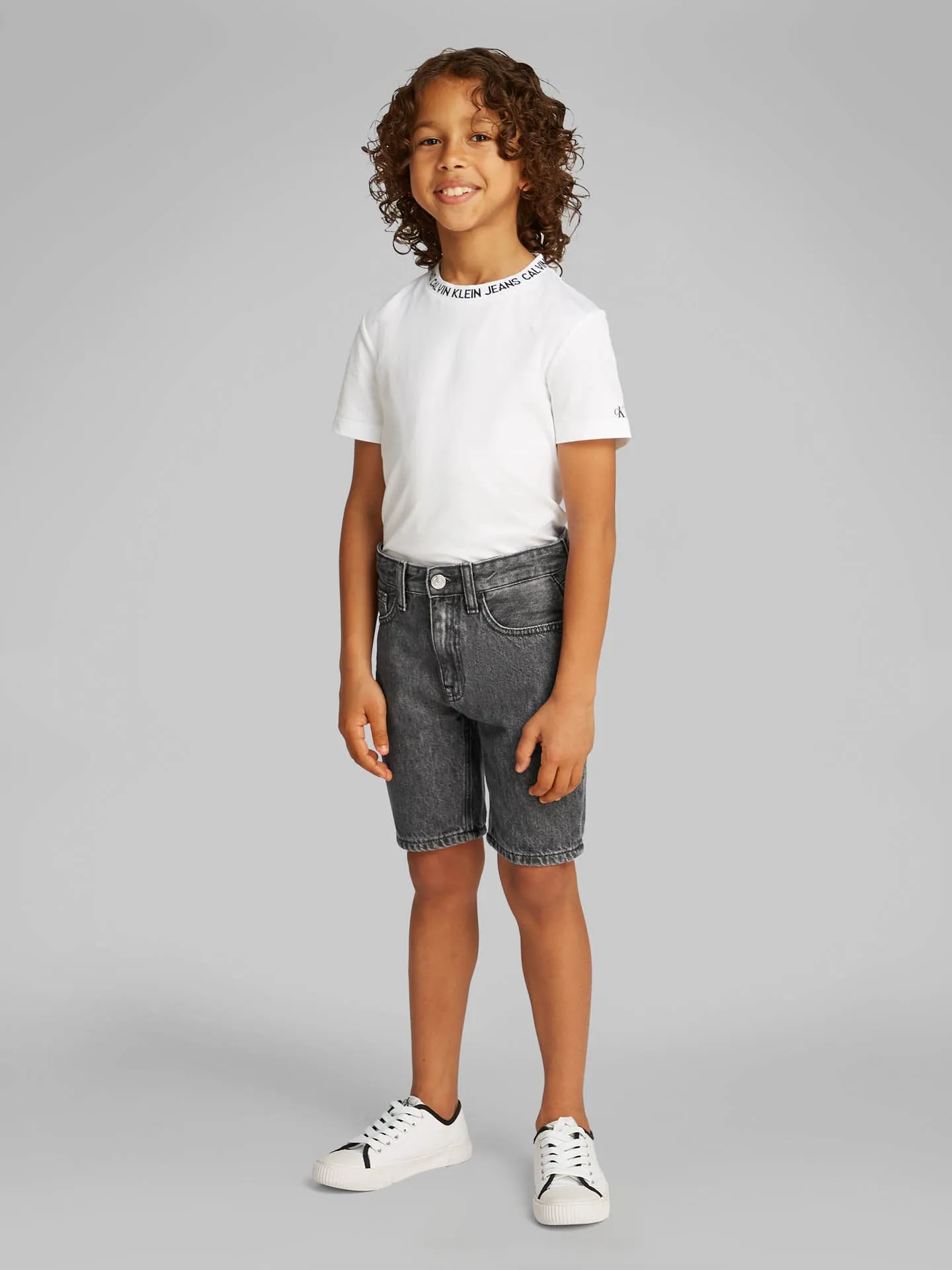 JEANS CORTO SOFT BLACK