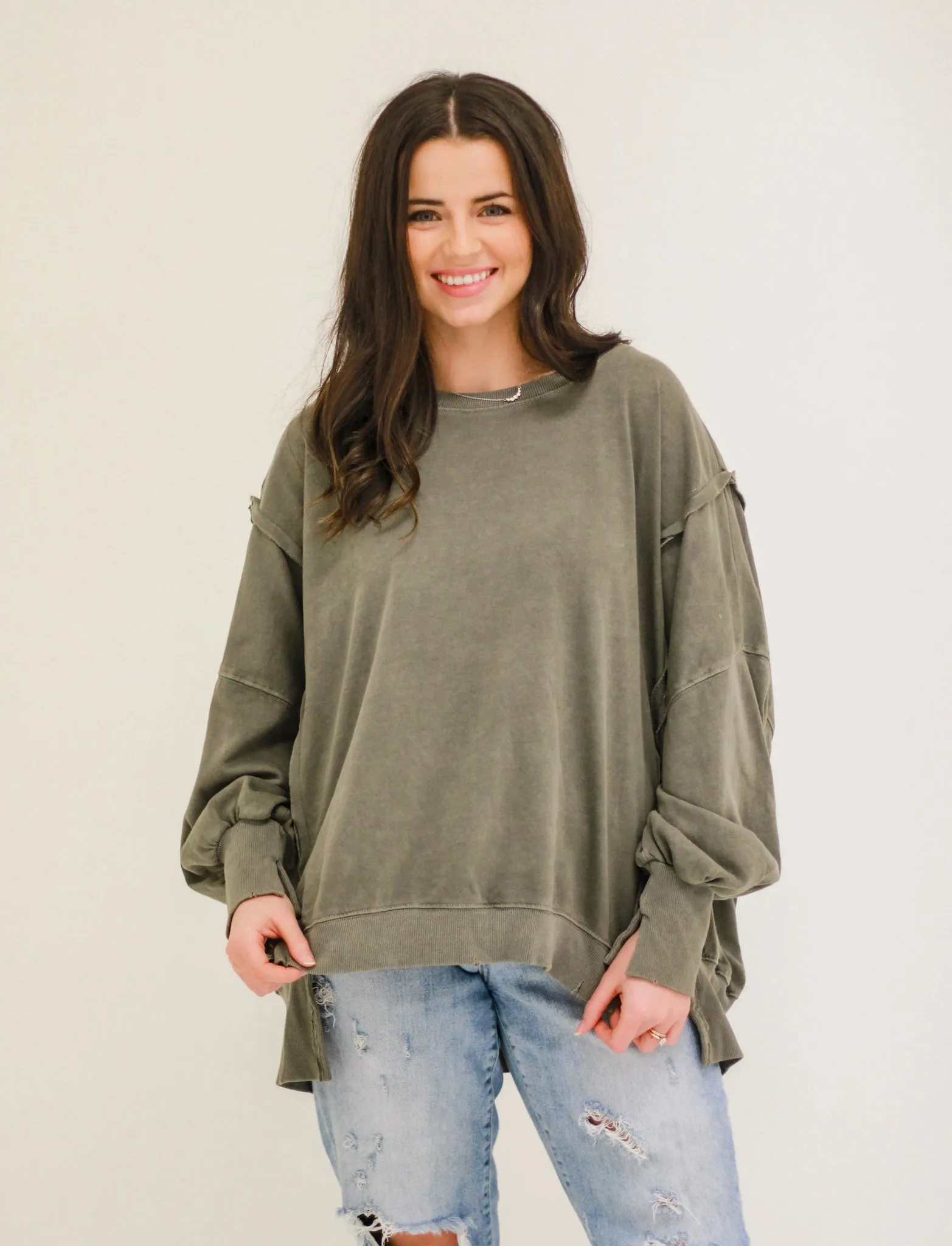 Kiss of Love Vintage Washed Pullover in Dark Mocha