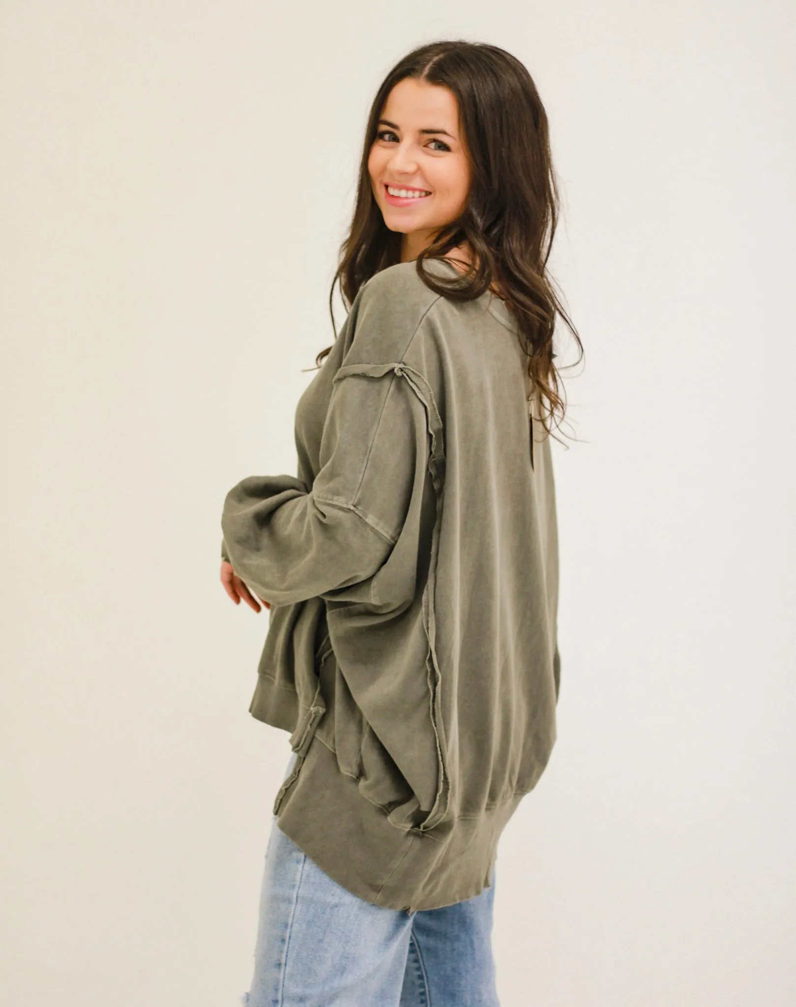 Kiss of Love Vintage Washed Pullover in Dark Mocha
