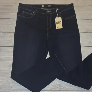 KUT from the Kloth Women's Kurvy Diana Ankle Skinny Jeans Dark Wash Size 16 NWT