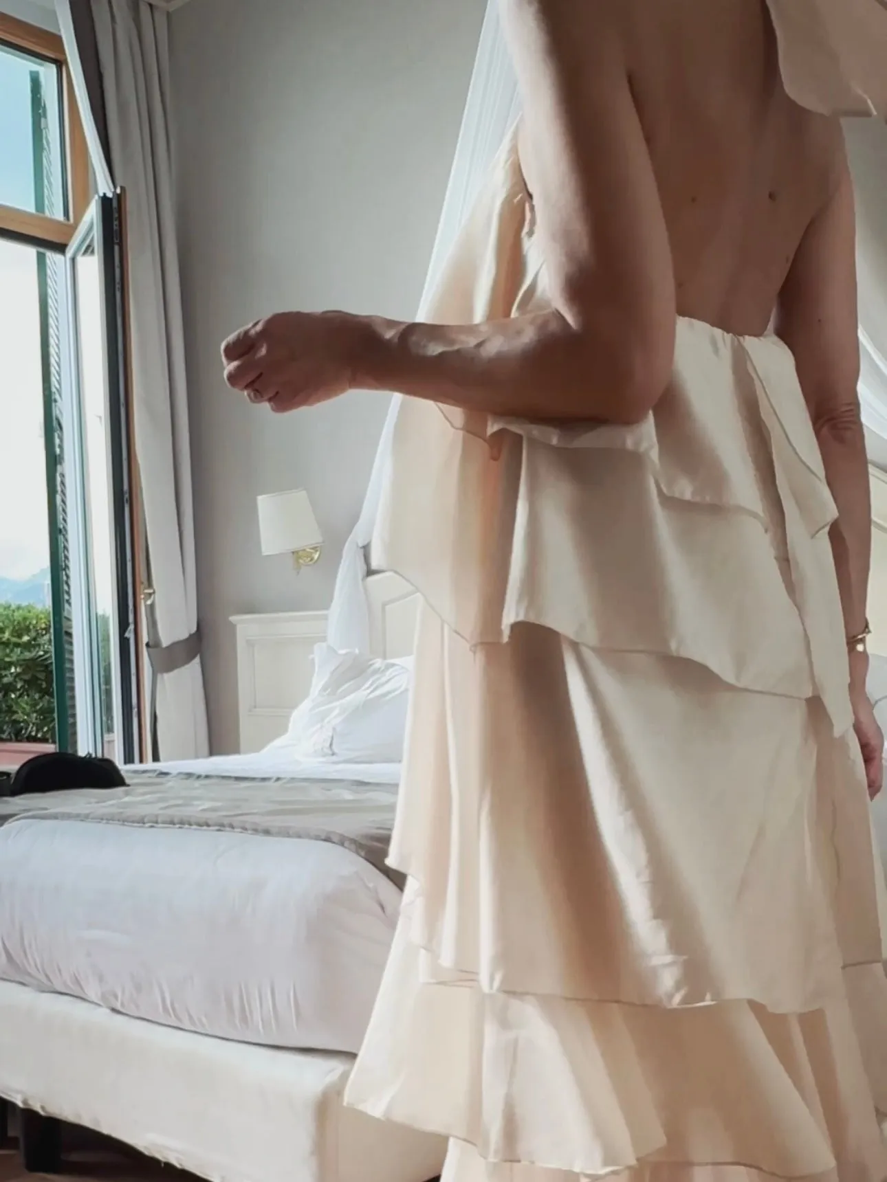 LAYERED HALTER NECK DRESS - CREME