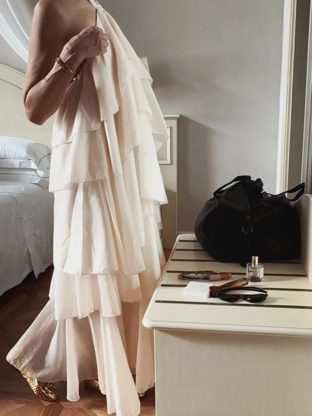 LAYERED HALTER NECK DRESS - CREME
