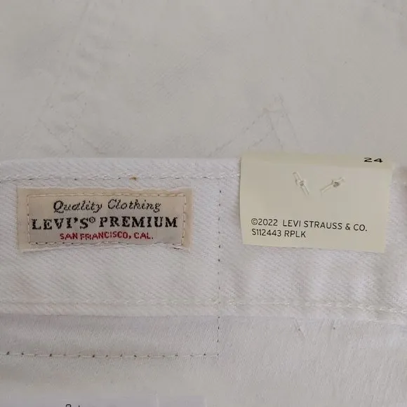 Levi's 501 High Rise CutOff  Women's Off White Button Fly NEW MSRP $79 R…