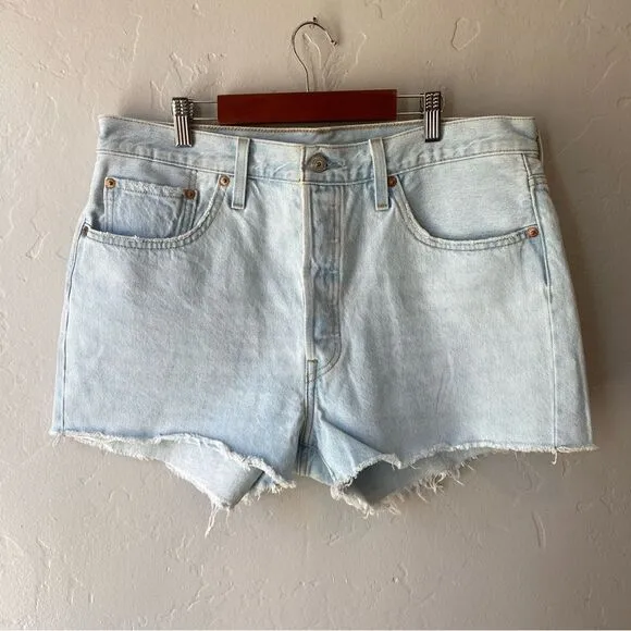 Levi's 501 Original Fit High Rise Cutoff Raw Hem Light Wash Shorts in Ojai Lake