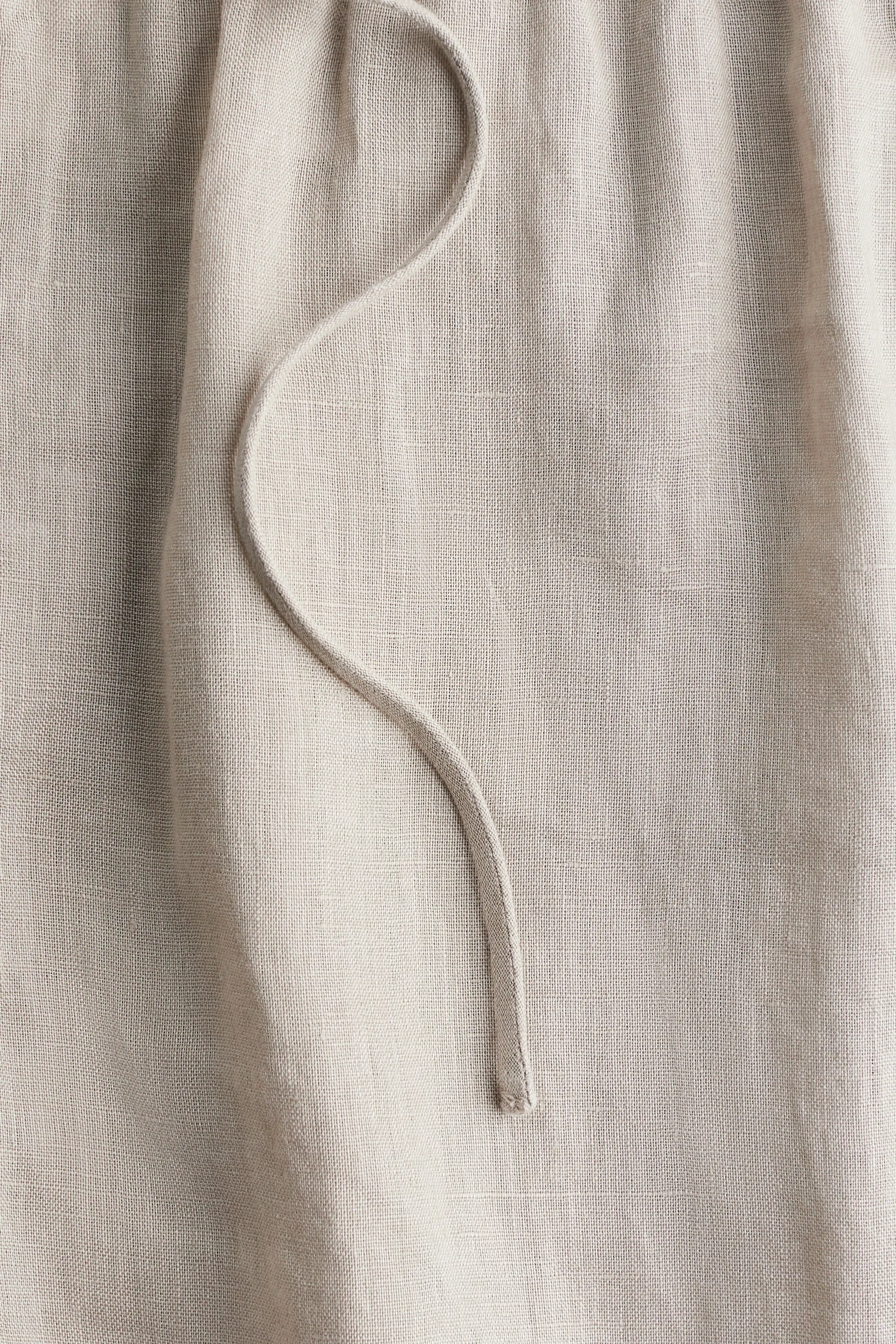 Linen Bermuda shorts