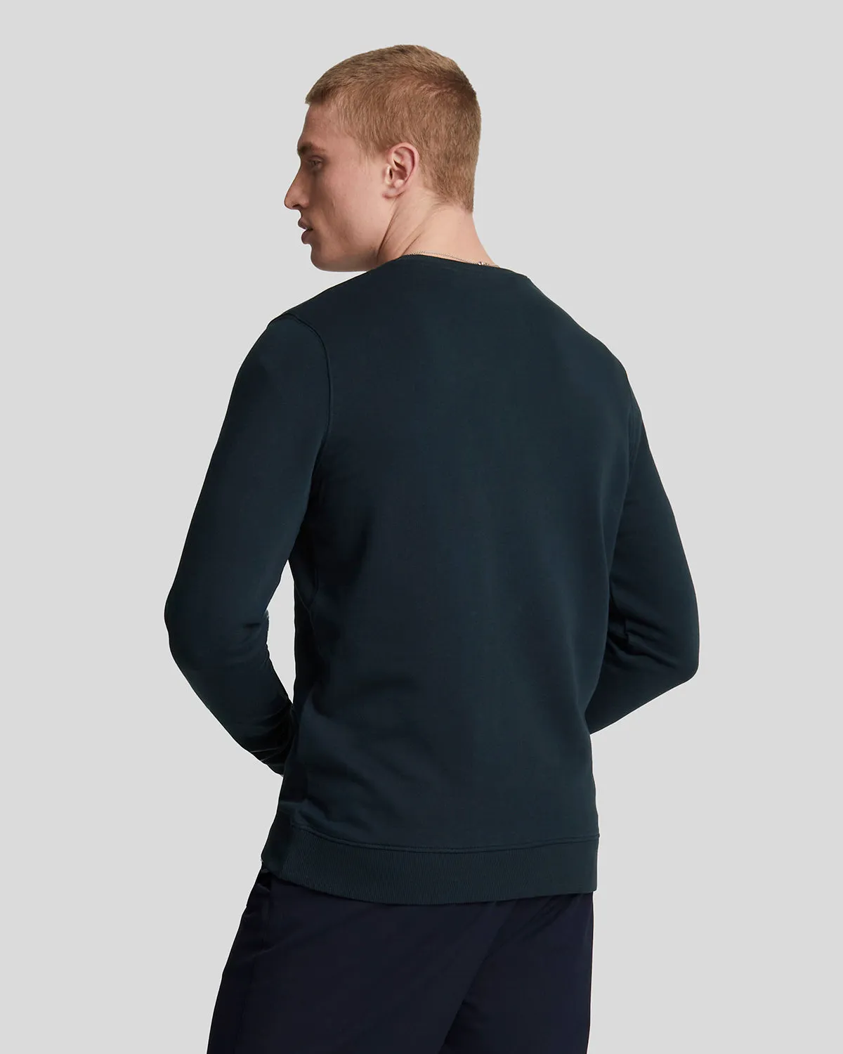 Lyle And Scott Tonal Eagle Sweatshirt Dark Navy