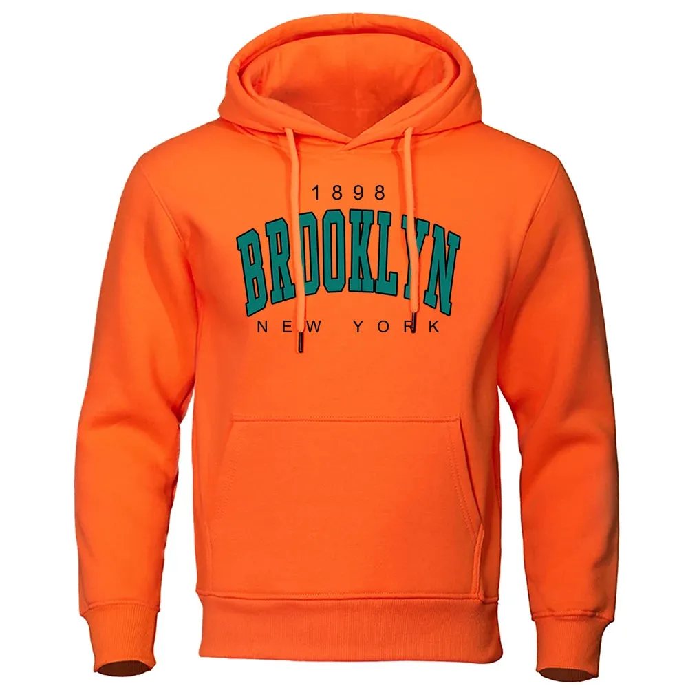 Men's Brooklyn Crewneck Sweatshirt - Vintage 1898 Design | Oversized Fit & Fashionable